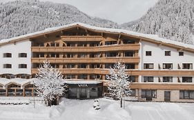 Alpenrose Wellnesshotel
